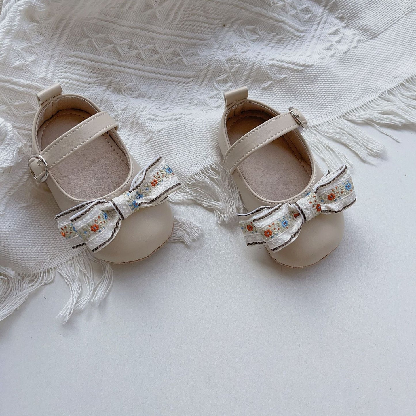 Arrival Baby Girl Floral Embroidery Bow Toddler Soft-Sole Anti-Slip Walking Shoes